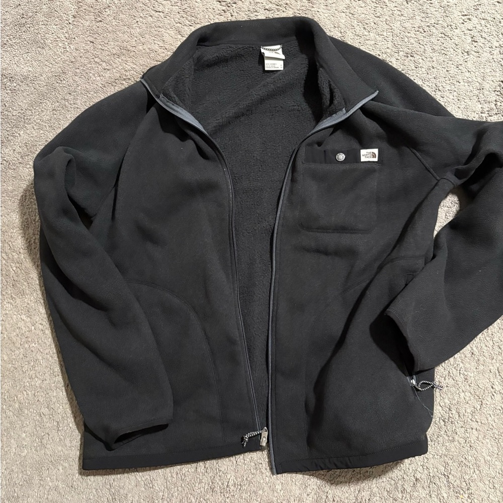 The North Face Men's Black Fleece Jacket